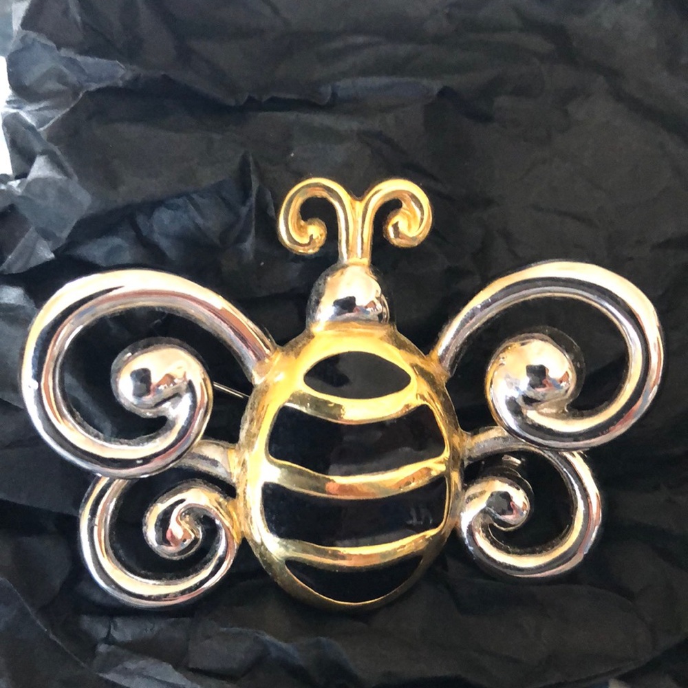 Flight of the bumblebee